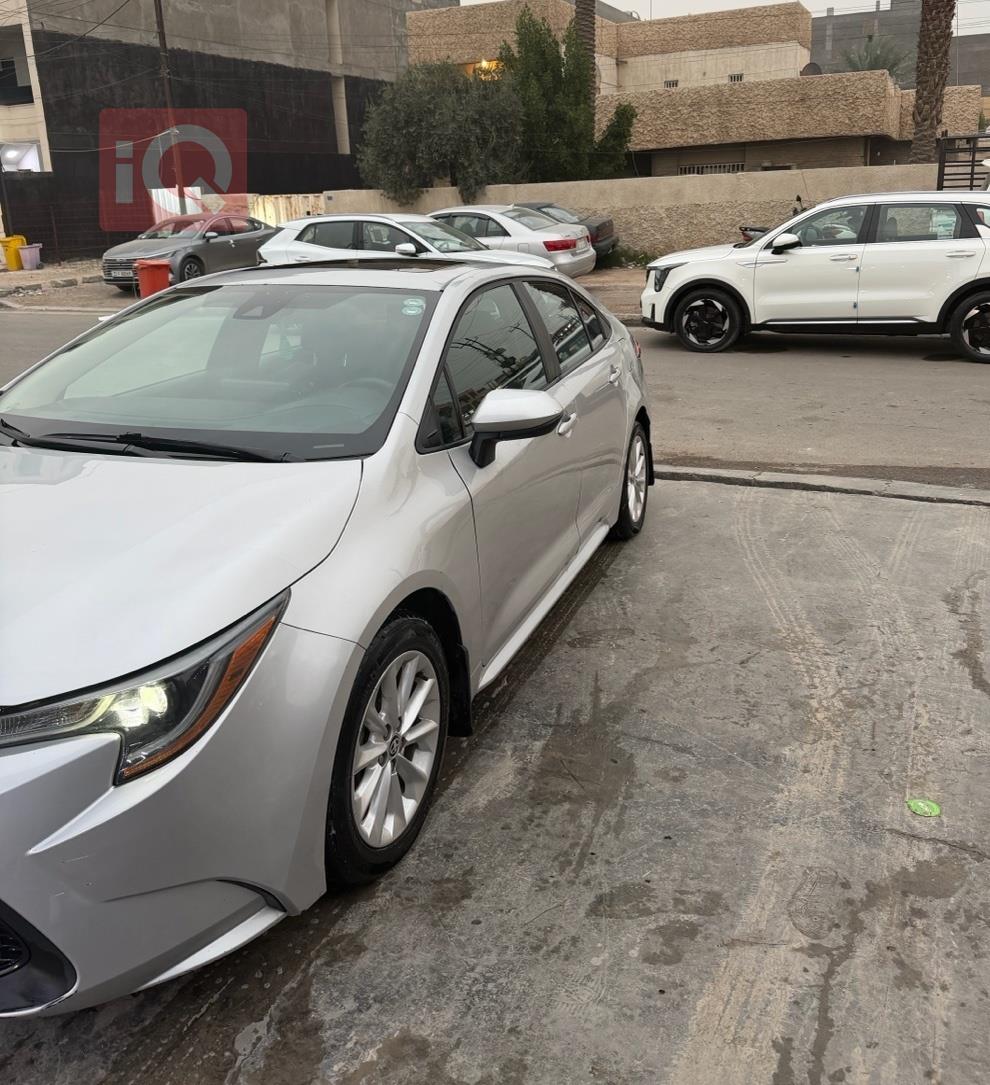 تۆیۆتا کۆرۆلا